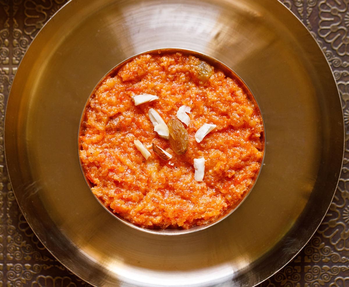 How to Make Gajar Ka Halwa At Home