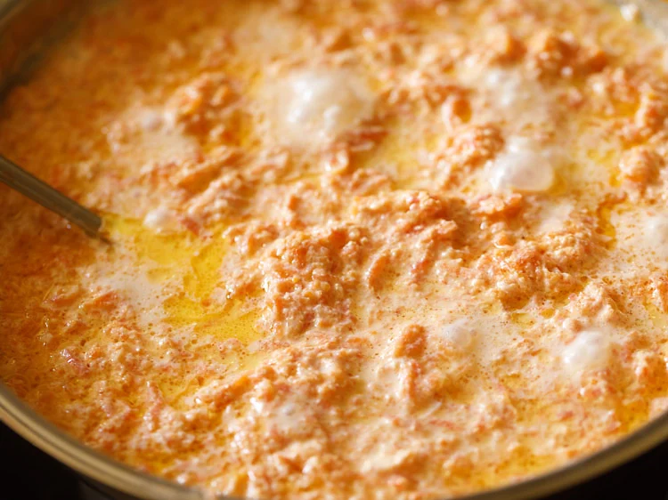 How to Make Gajar Ka Halwa At Home