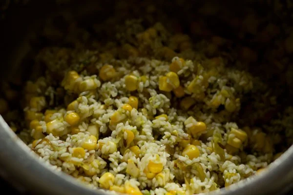 Corn Pulao Recipe (Green Corn Rice) [Vcvds]
